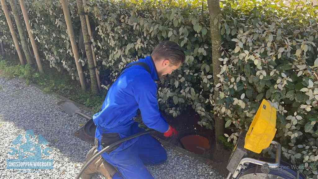 Signalen rioolverstopping herkennen in Woerden