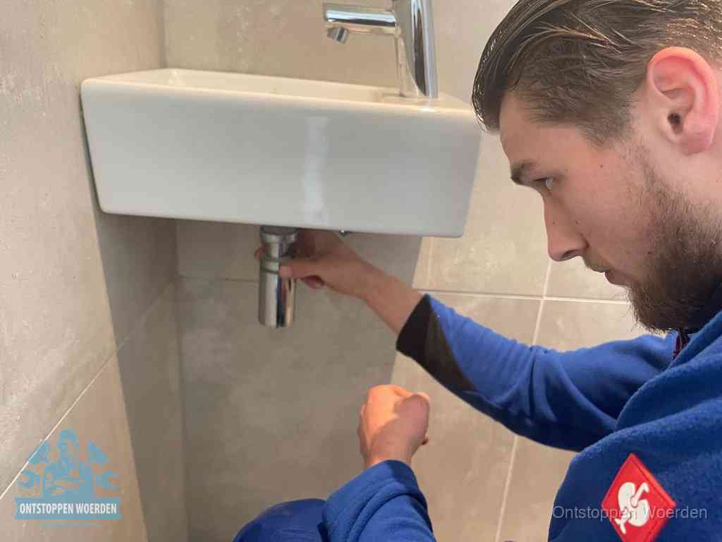 Wasbak Ontstoppen Woerden
