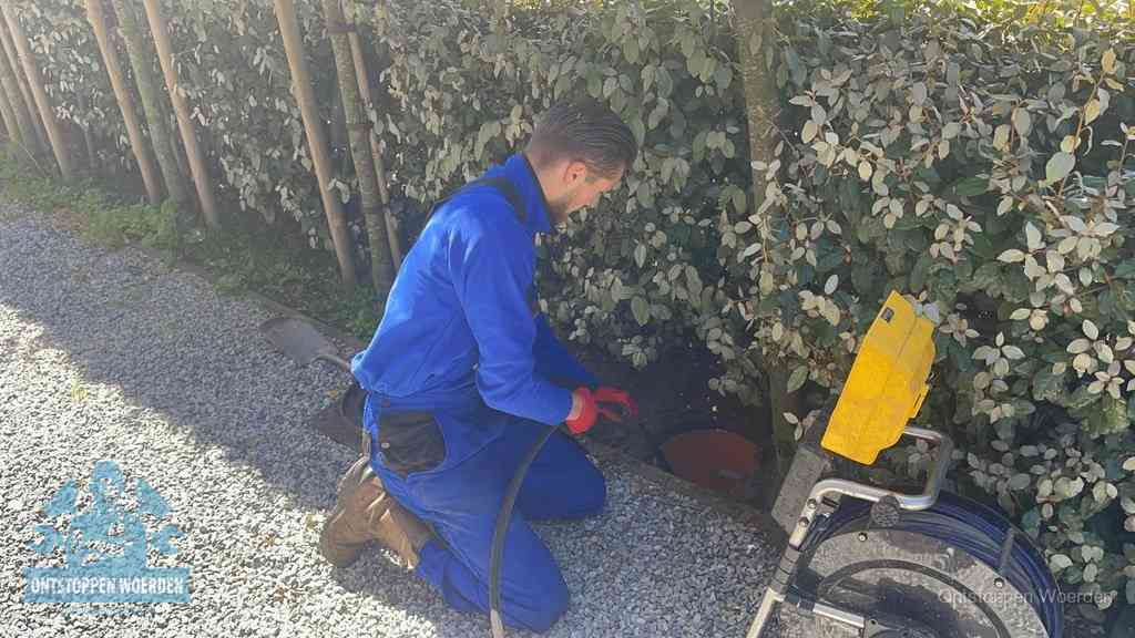 Werkwijze riool ontstoppen in Woerden
